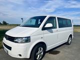 Volkswagen Multivan T5 2.0 TDI 4Motion kleines Wohnmobil - : Kleine