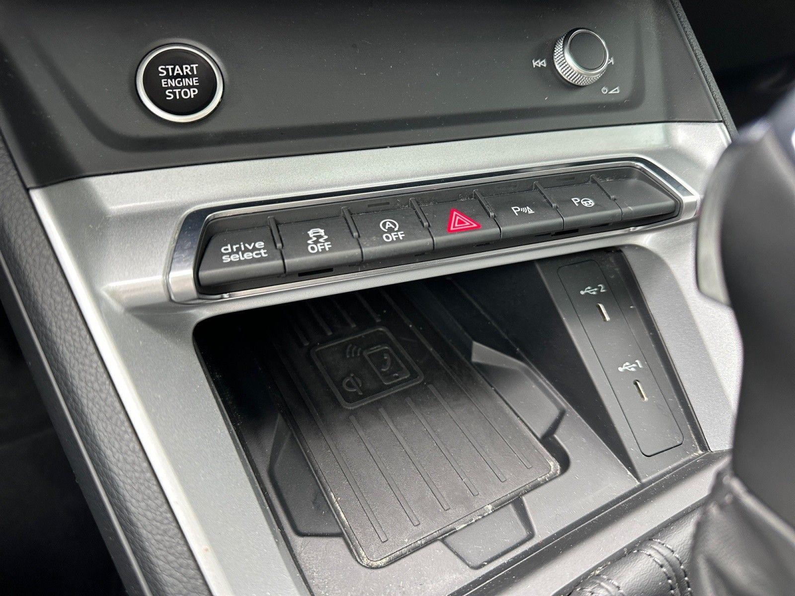 Audi Q3 35 TFSI Matrix/Pano/Kamera/Navi/Assist/uvm., миниатюра 18