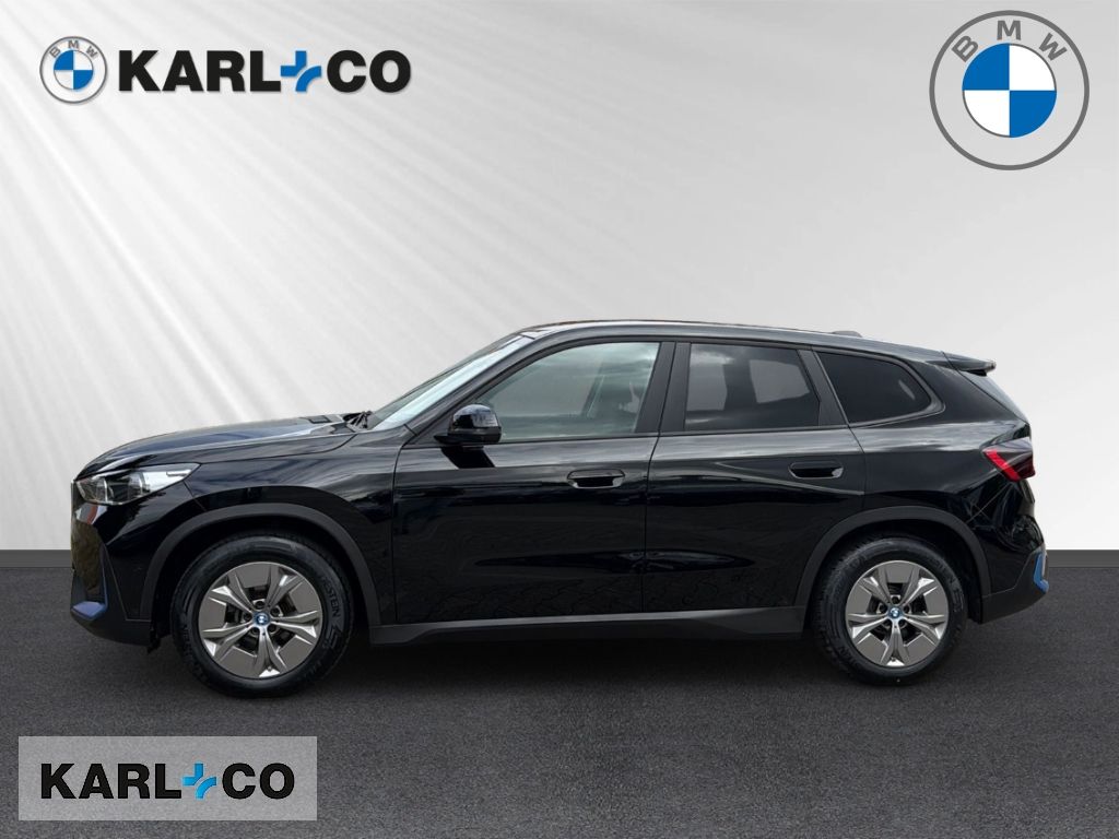 BMW iX1 xDrive 30 HUD 360 Kamera Alarm NAV DAB SHZ foto 2