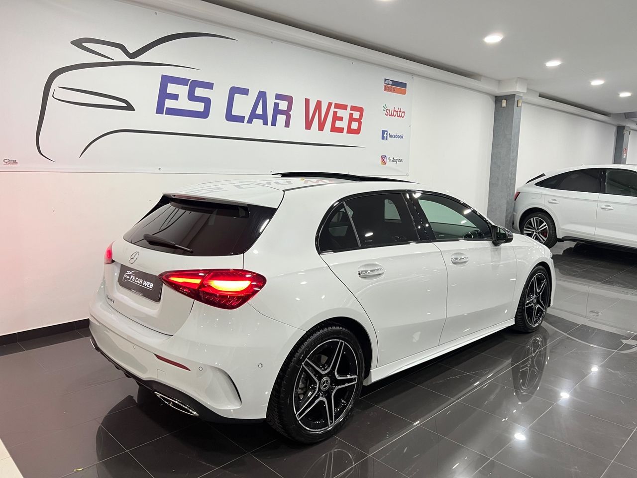 Other Mercedes Benz A200d Aut. AMG Line Premium Plus 1 imagem 3