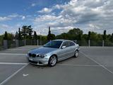 BMW 320Ci e46 - BMW 320 aus 2005: Coupe