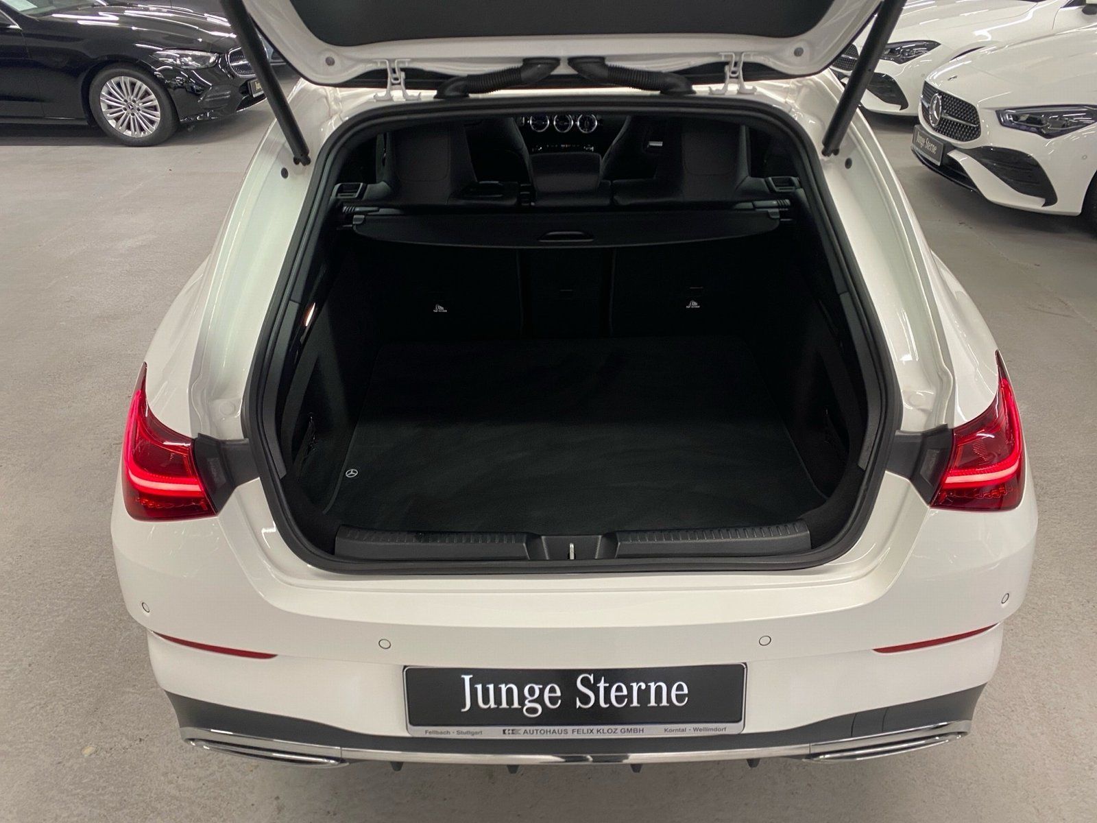Fahrzeugabbildung Mercedes-Benz CLA 180 SB AMG PLUS*Kamer*LED*Easy-Pack*CarPlay*