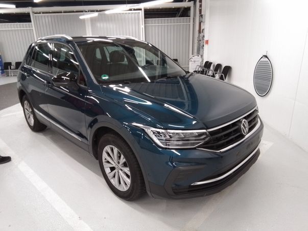 Tiguan 1.5 TSI ACTIVE LED+KAMERA+AHK+HUD+DCP+APP