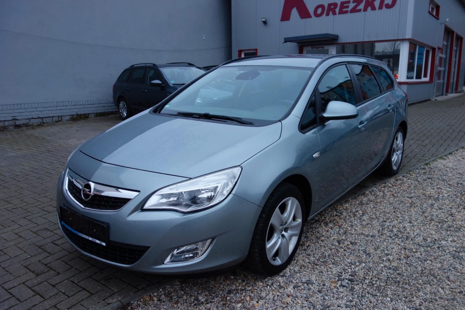 Opel Astra J Sports Tourer Design Edition 1.4 Turbo
