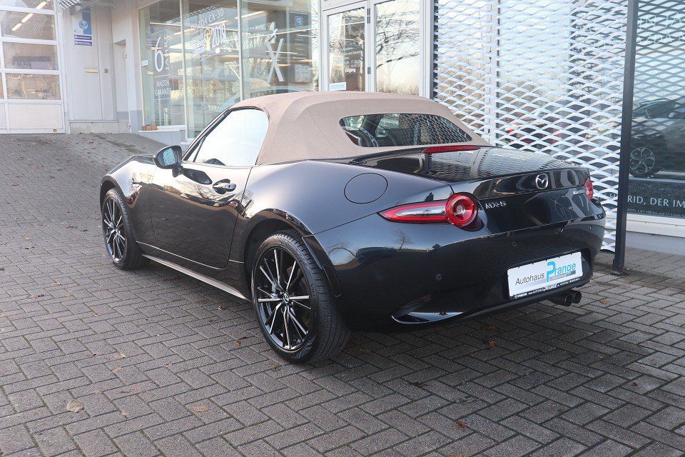 Fahrzeugabbildung Mazda MX-5 Kazari G-184 LEDER NAVI RFK MATRIX BOSE SHZ