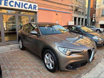 Alfa-Romeo Stelvio - 4