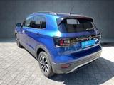 Volkswagen T-Cross 1.0 TSI Active Navi ACC SHZ - Volkswagen T-Cross: Fernlichtassistent, mit Klimaautomatik