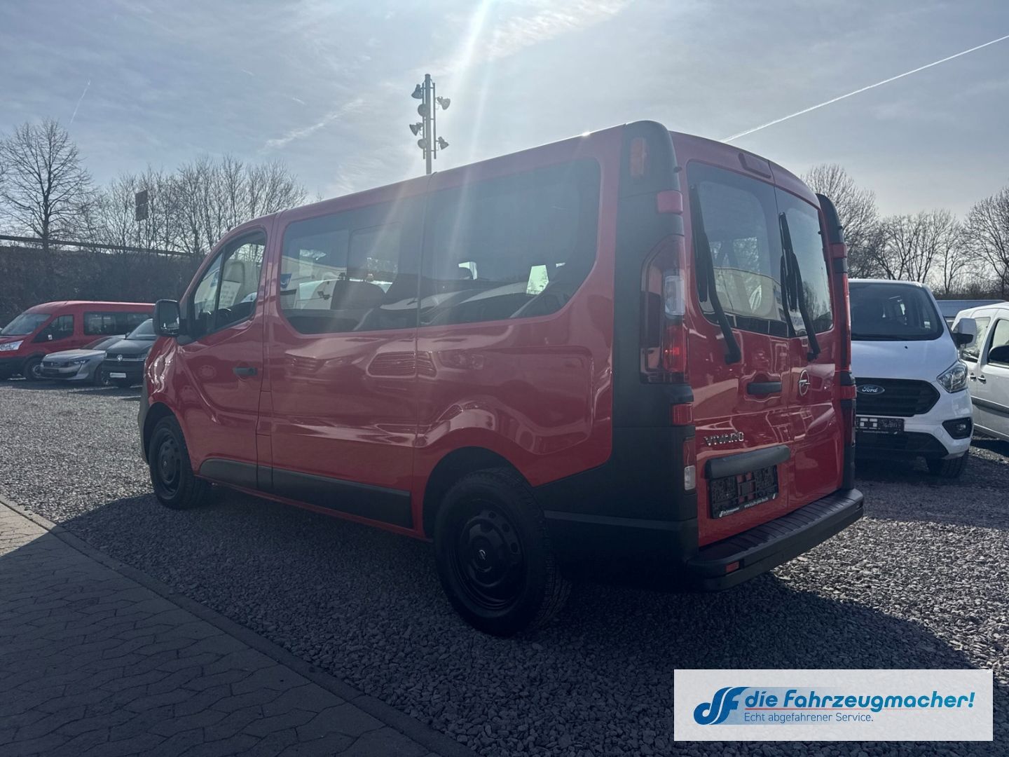 Fahrzeugabbildung Opel Vivaro B Kombi  L1H1 2,7t 1.6 CDTI *G8105 KLIMA