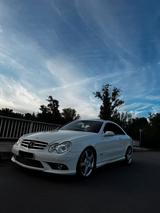 Mercedes-Benz Mercedes Benz Clk 350 AMG Paket - Mercedes-Benz CLK 350 in Frankfurt (Main)