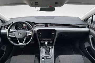 Volkswagen Passat Variant - 10