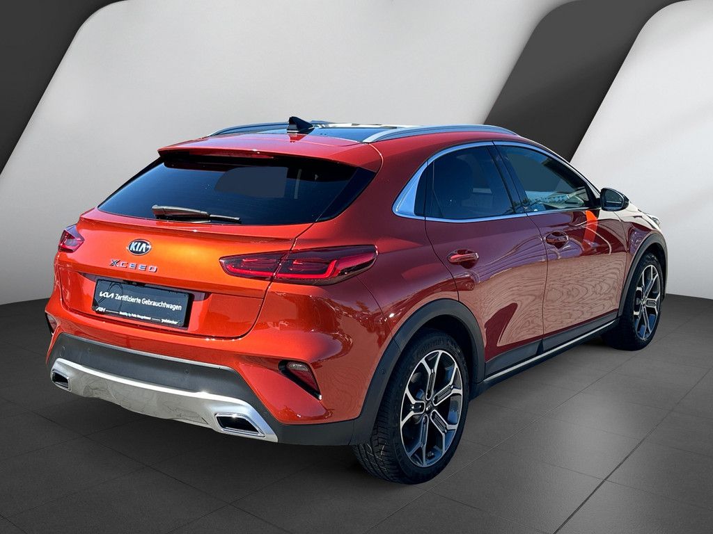 Fahrzeugabbildung Kia Xceed 1.6 T-GDI Platinum Edition