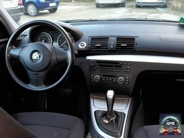 BMW 120 - 10