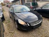 Volvo S60 Lim. Kinetic - Volvo S60 Kinetic mit Diesel-Antrieb