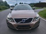 Volvo XC60 2,4 D AWD,AUTOMATIKLeder,Xenon,AHK - gebrauchte Volvo Van