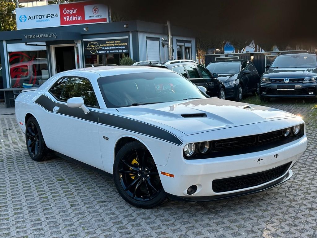 Image of Dodge Challenger