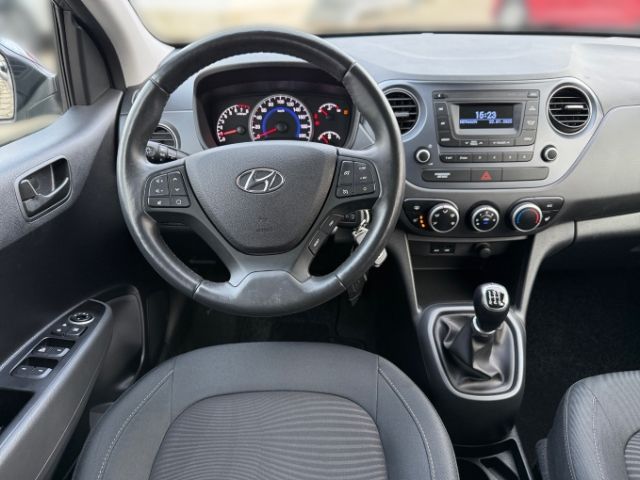 Fahrzeugabbildung Hyundai i10 Trend 1.0 +KLIMA+RADIO+BLUETOOTH+TEMPOMAT+UV