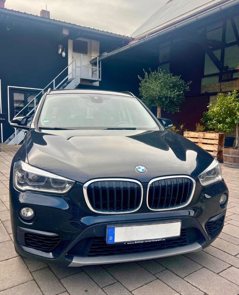 BMW X1 sDrive20i xLine Steptronic DCT xLine