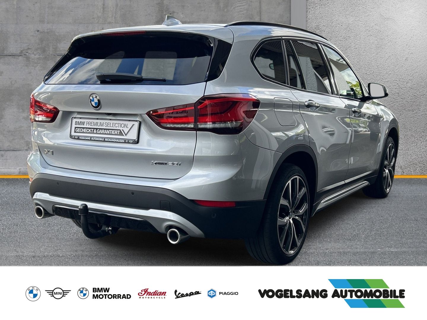 Fahrzeugabbildung BMW X1 20i xDrive,SportLine,AHK,Rückfahrk.,H&KSound,