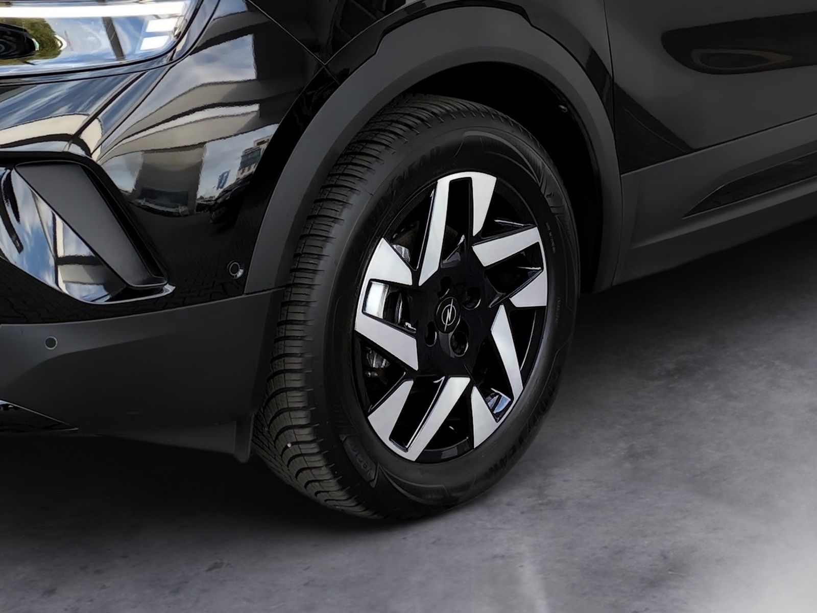 Fahrzeugabbildung Opel Mokka 1.2 Turbo Edition Kamera,LED,Navi,SHZ,PDC
