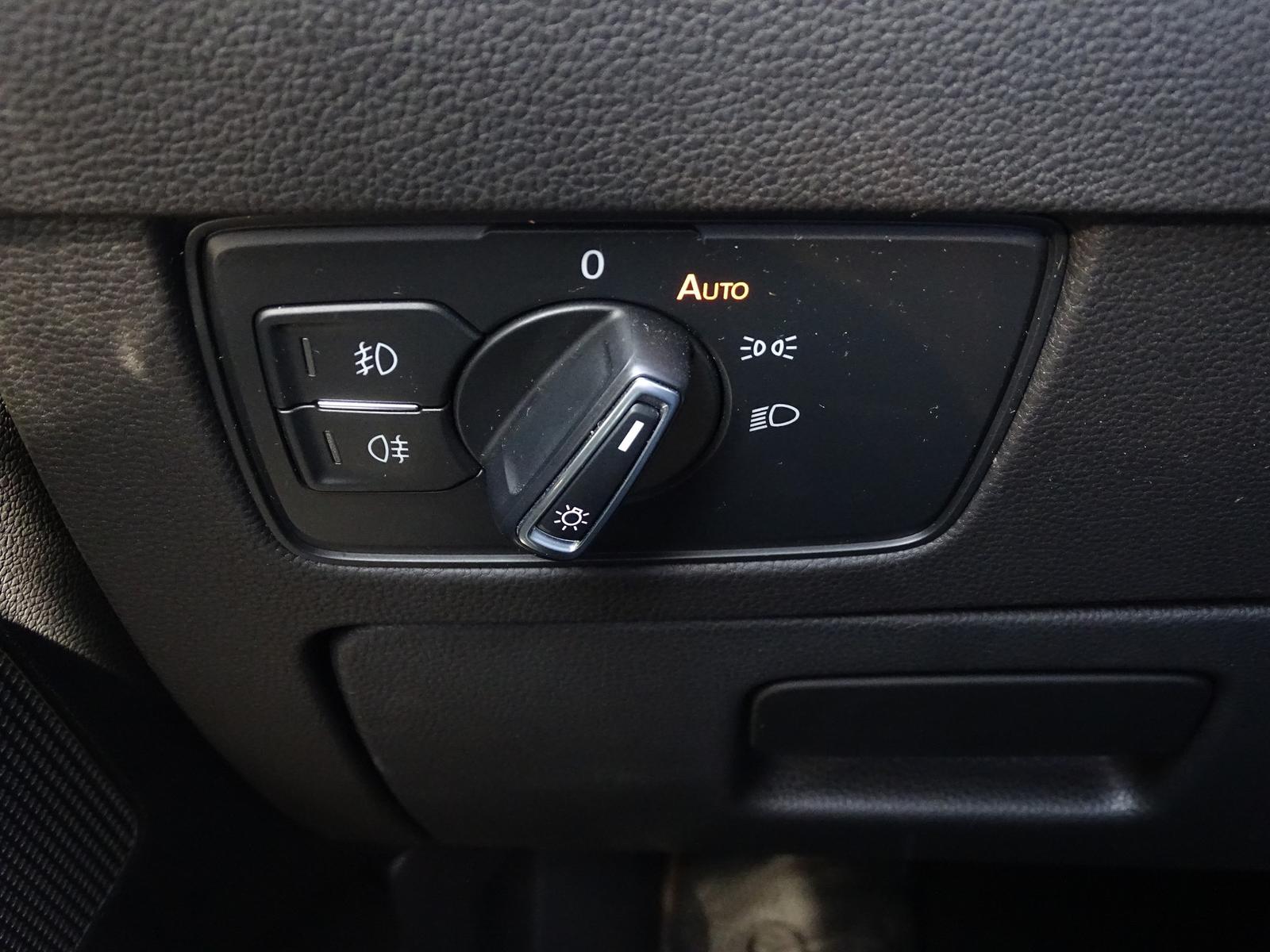 Volkswagen Passat 1.5 TSI Business LED ACC Navi AHK, миниатюра 22