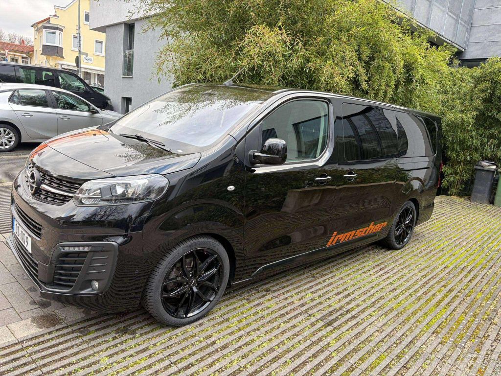 Image of Opel Zafira Life