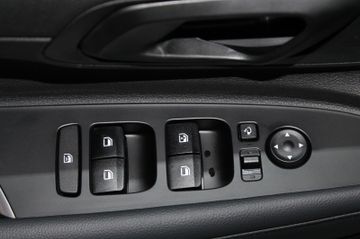 Fahrzeugabbildung Hyundai Bayon 1.0 T-GDI Connect & Go