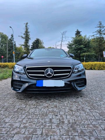 Mercedes-Benz Mercedes  Benz AMG E300 de Top Ausstautung.