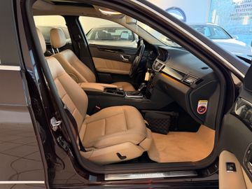Mercedes E 250 - 12