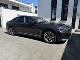 BMW 740d xDrive - VOLL - Garantie & Service inkl. - gebrauchte BMW 740 aus dem Jahr 2021