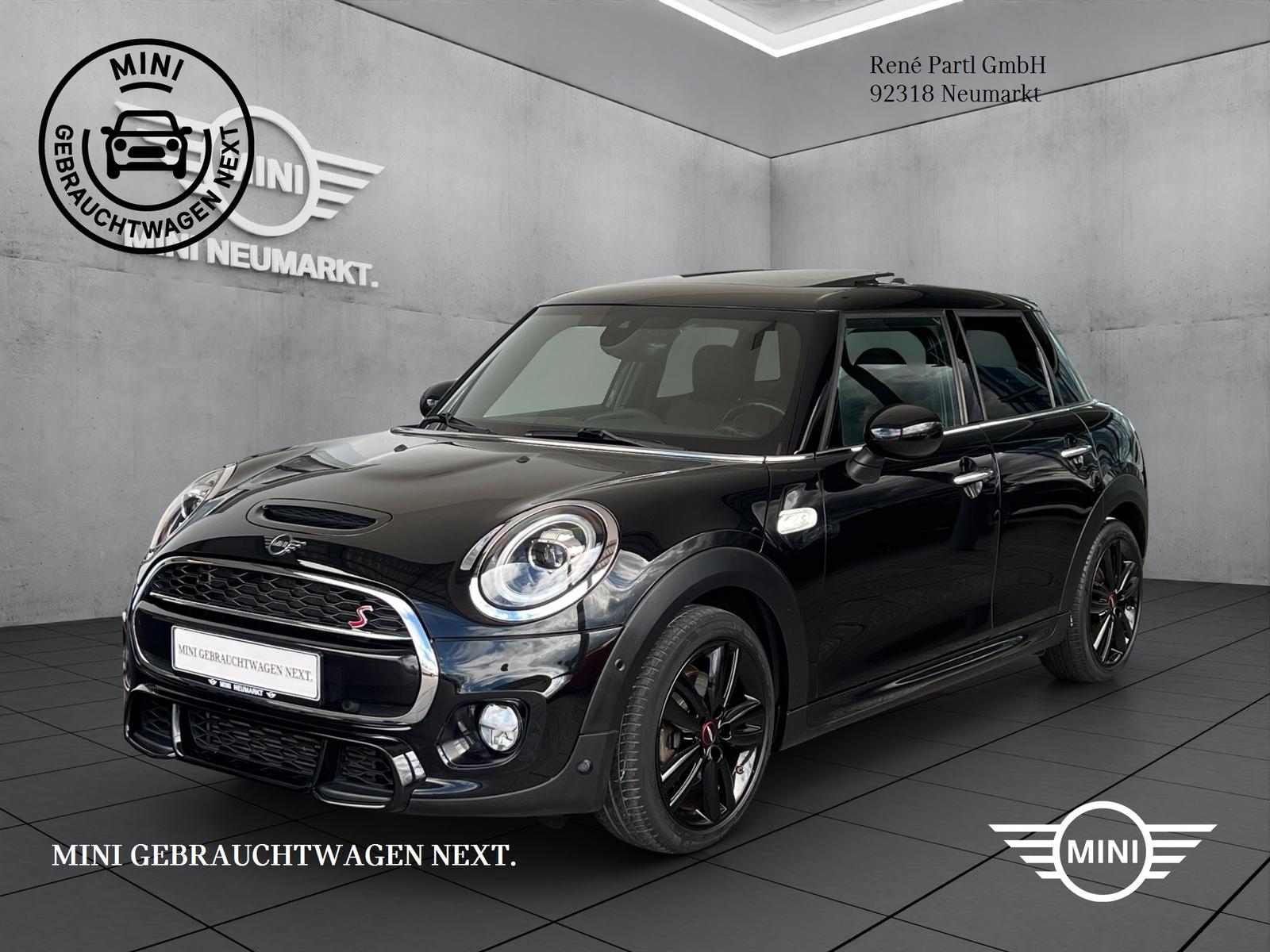 MINI Cooper S 5-Türer JCW-Trim Navi LED ACC RFK Pano