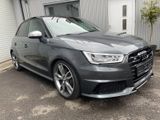 Audi S1 Sportback 2.0 TFSI quattro Navi Xenon PDC 18" - mit Benzin-Antrieb: Leder, Kleinwagen