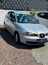 Seat Ibiza 1.4 16V 55 kW Signo Signo - Seat Ibiza aus 2002: 1.4