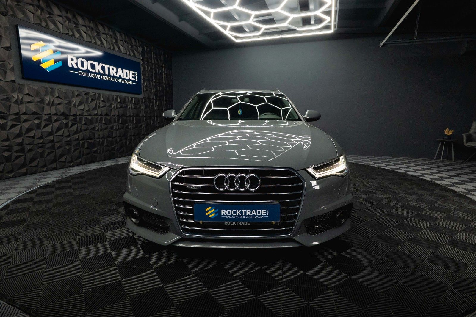 Fahrzeugabbildung Audi A6 Avant 3.0 TDI quattro Competition MTM 380PS