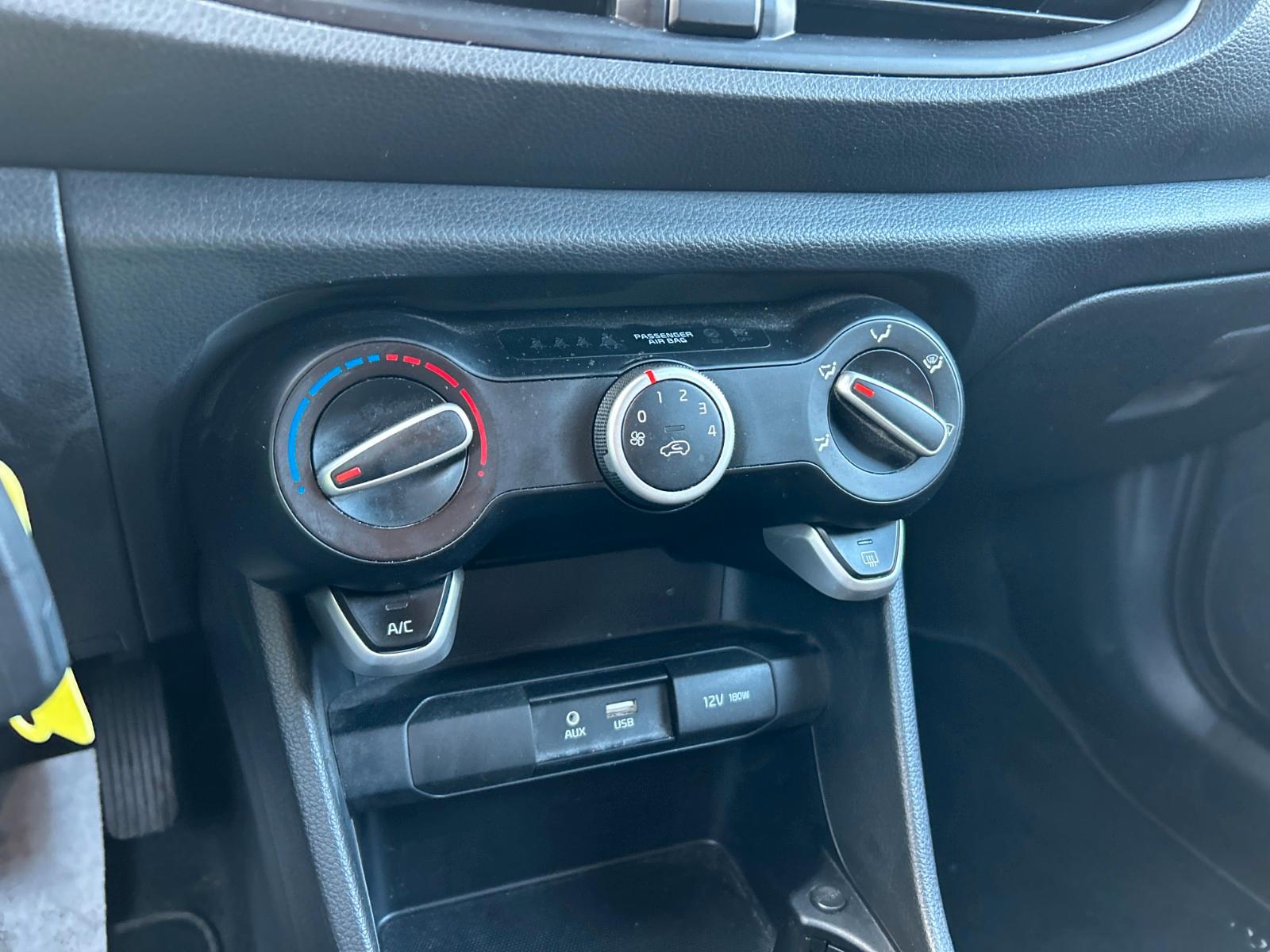 Kia Picanto 1.2 Dream Team Klima Navi Sitzheizung
