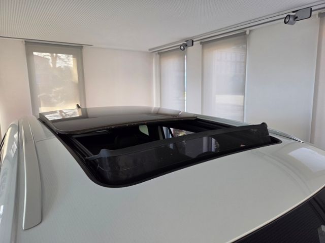 Tayron R-Line eHybrid MATRIX PANO 360° DCCpro ST