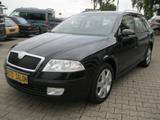 Skoda Octavia Combi 1.9 TDI Elegance DSG - Skoda Octavia: 1.9