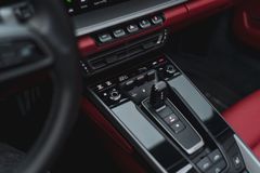 Fahrzeugabbildung Porsche 992 Carrera 4S Cabrio *1. HAND / BOSE / LED*