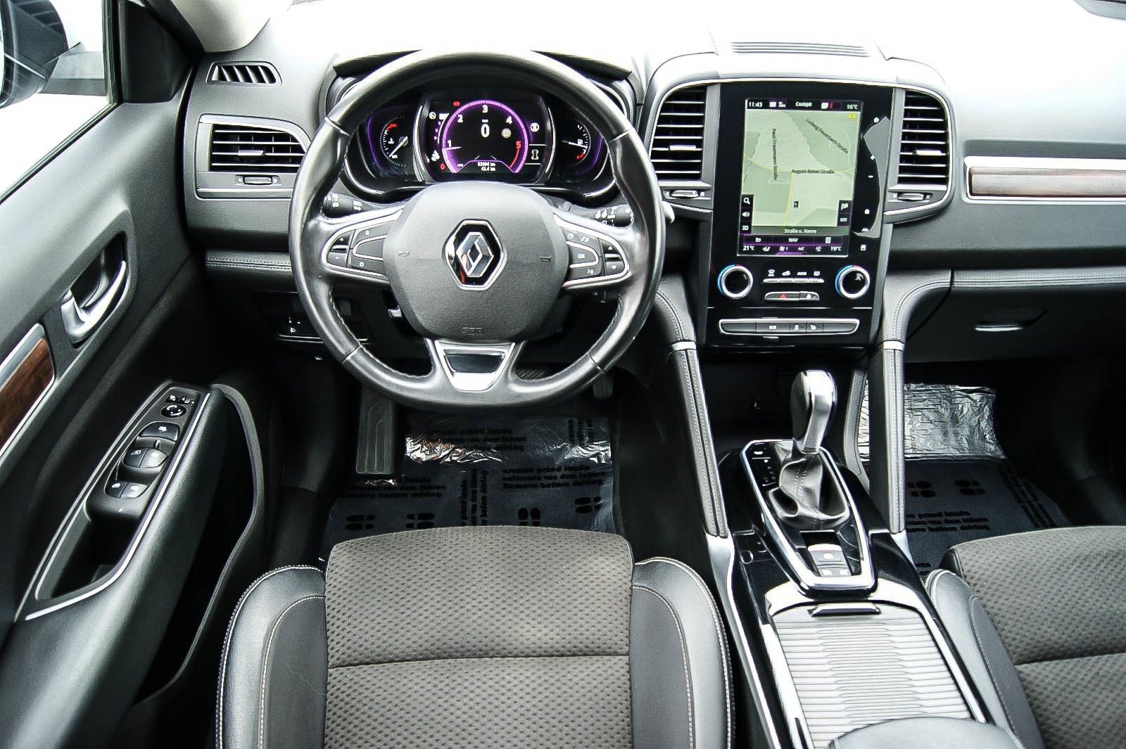 Fahrzeugabbildung Renault Koleos 1.7 BLUE dCI 150 LIMITED KAMERA SIHZG LED