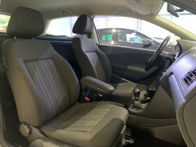 Fahrzeugabbildung Volkswagen Polo V 1.4 TDI NAVI/TEMP/ALARM/TEMPOMAT