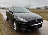 Jaguar E-Pace E-PACE R-Dynamic - Jaguar E-Pace mit Diesel-Antrieb: Stoff, Freisprecheinrichtung, mit Klimaautomatik