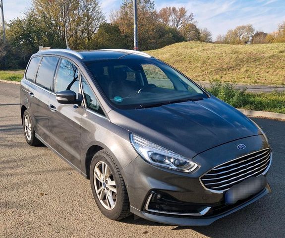 Ford Galaxy Titanium Automatik mit AHK und...