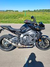 Yamaha MT 10 (RN78) SC Project/1 ste Hand/Gilles etc