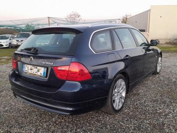 BMW 320 - 10
