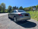 Mercedes-Benz C 180 Lim Exclusive Ed. /Scheckheft / 7G-Tronic - Mercedes-Benz C 180 mit Benzin-Antrieb: Limousine, Automatik
