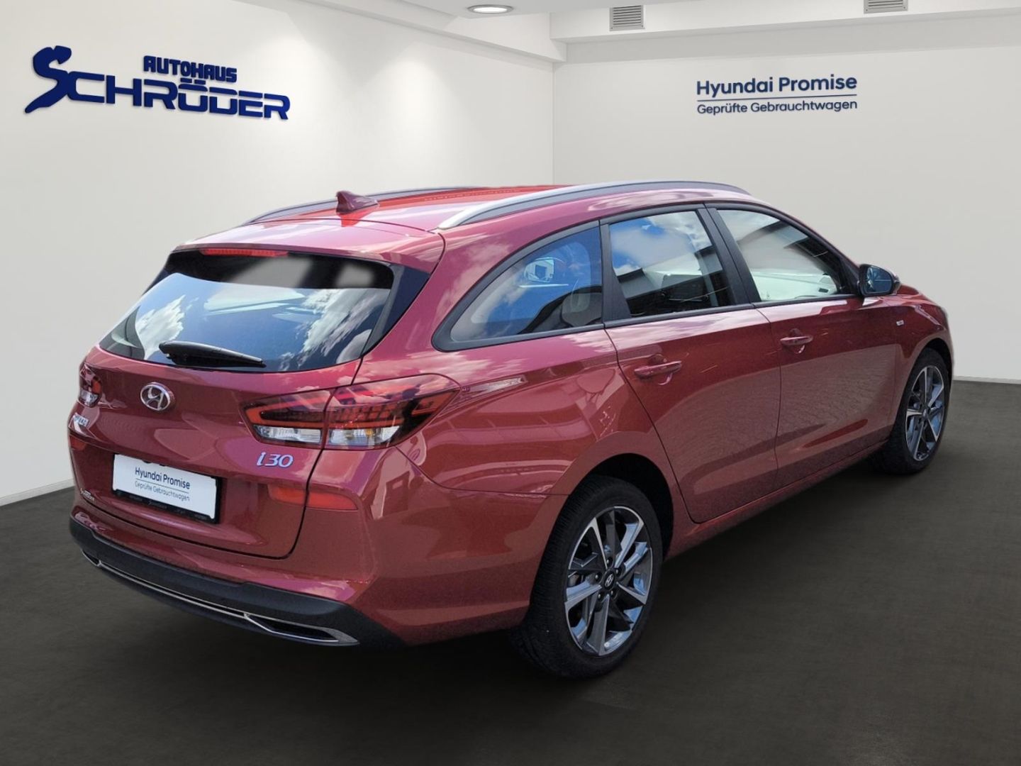 Fahrzeugabbildung Hyundai i30 Kombi 1.5T Trend Mild-Hybrid (48V) Allwetter