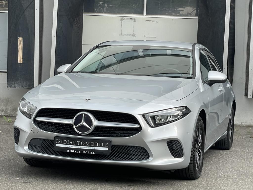 MercedesBenz A 200 Style LED MBUX RKamera AppleAndroid 2022