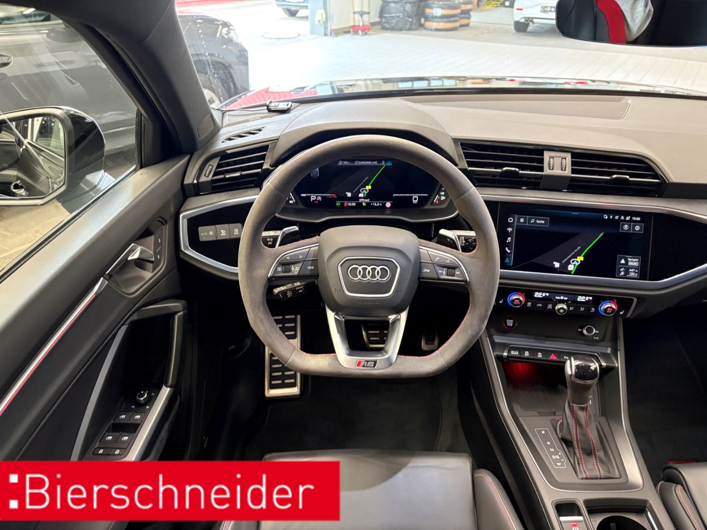 Audi RSQ3 - Bild 11