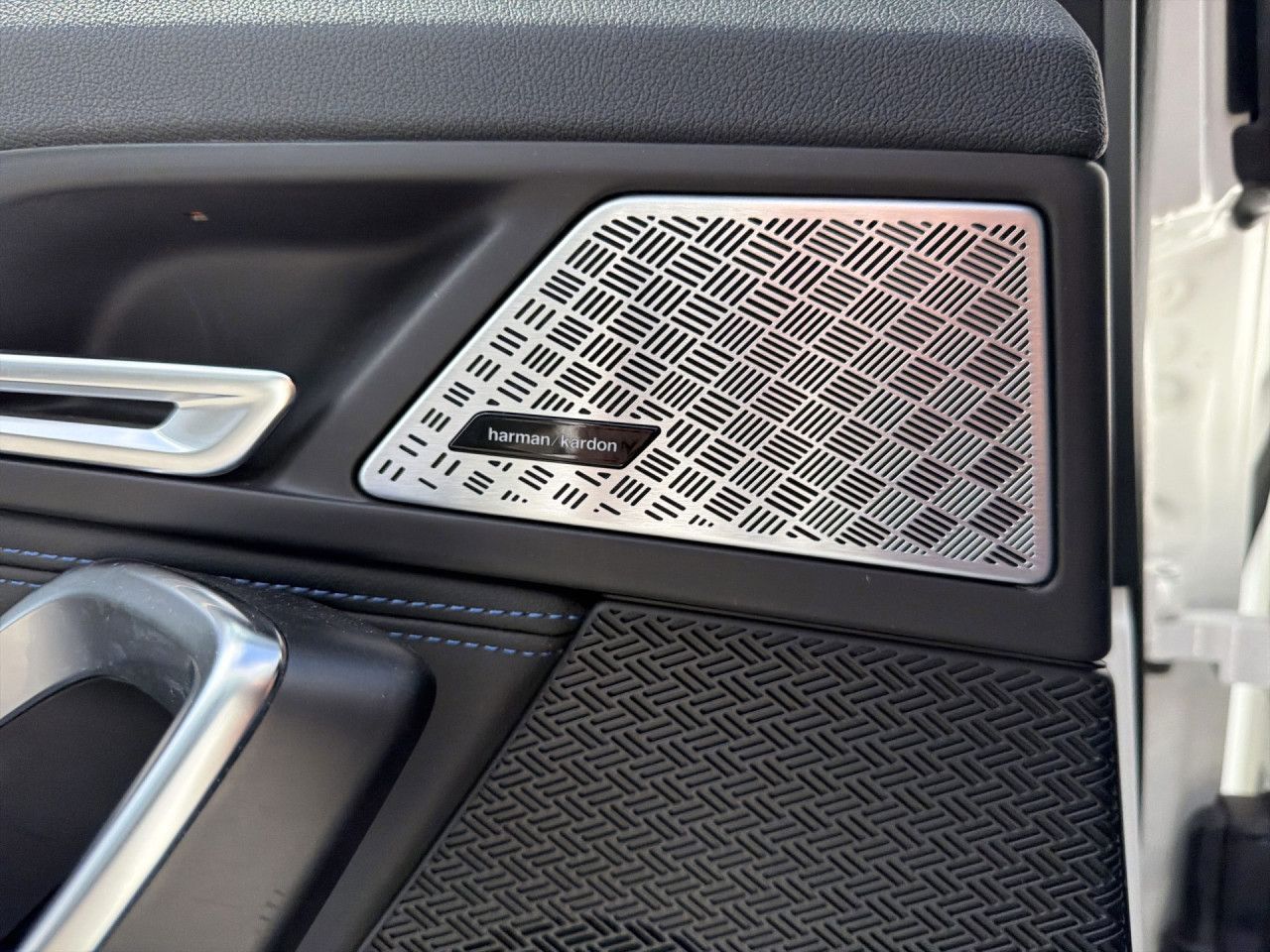 BMW iX1 - Bild 23