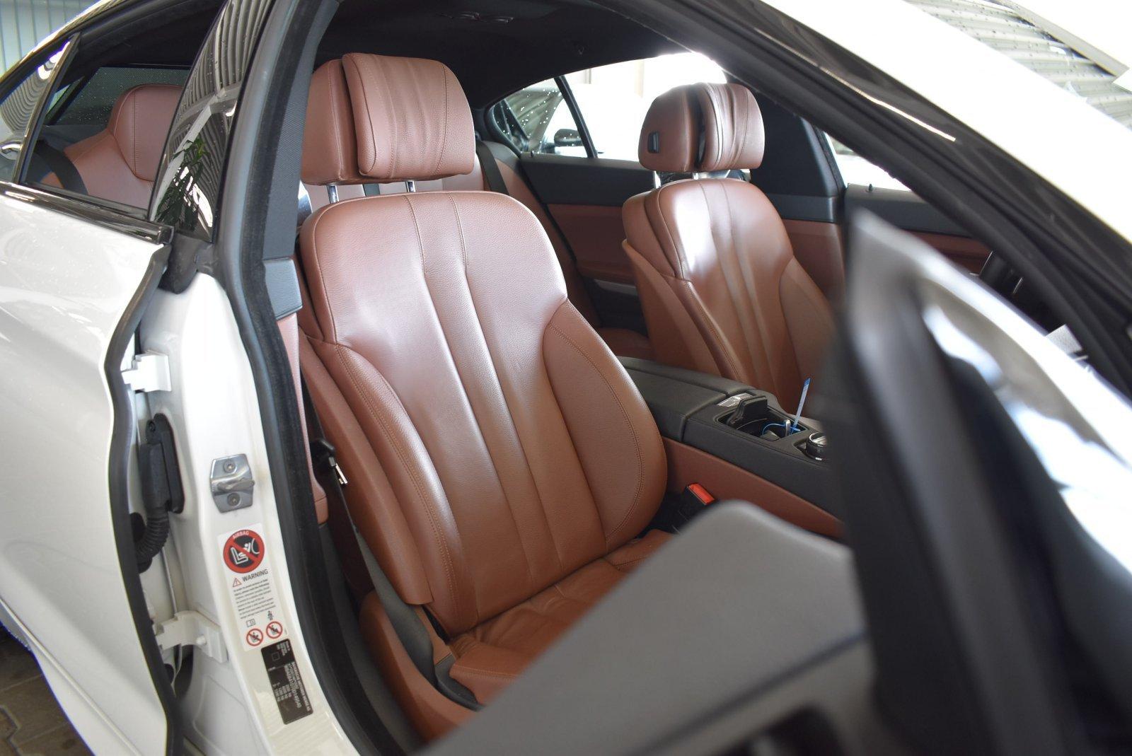 BMW 650i Gran Coupé F06 xDrive V8 450 ch • Pack M • Affichage Tête Haute • Toit pano • Harman Kardon • 57 600 km
