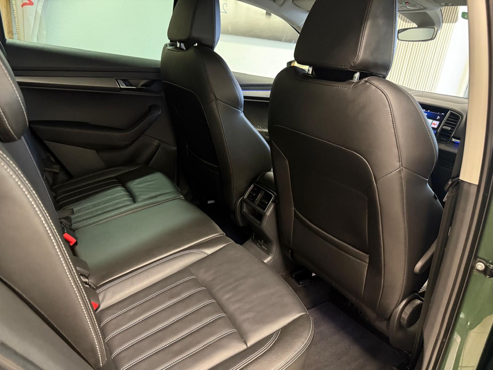Fahrzeugabbildung SKODA Karoq Style 4x4 / AHK/ALLRAD/LED/KAMERA/LEDER